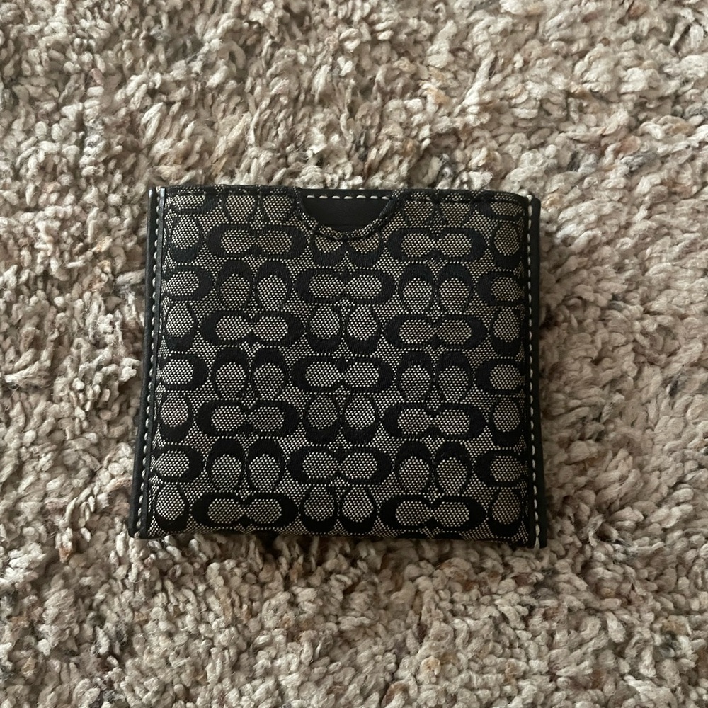 Coach mirror with case 3 x 3.5” - Picture 3 of 3